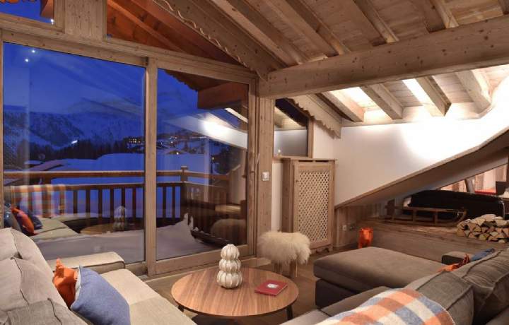 Courchevel 1850, French Alps - Ski In-Ski Out 5 Bedroom Apartment