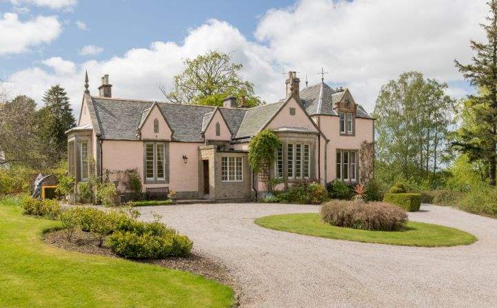 Lymphoy House, Currie, Midlothian 