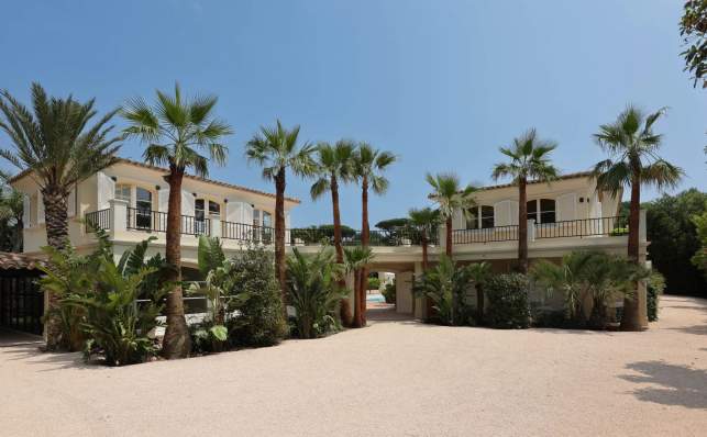 Les Voiles de Saint-Tropez, Savills Les Voiles de Saint-Tropez, Savills
