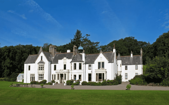 Isle of Gigha Scottish House for Hogmanay 