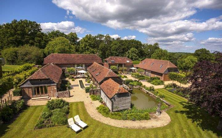 Amblehurst Manor Farm, Wisborough Green, Billinghurst, West Sussex