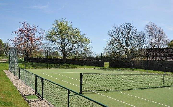 Tennis court, Ashley Green, Little Ashley, Wiltshire 