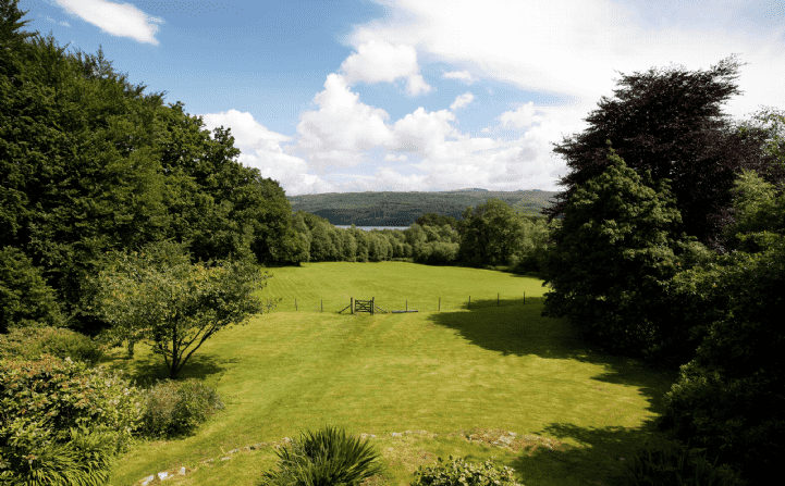 Garden and loch access - Barnaline, Argyll and Bute