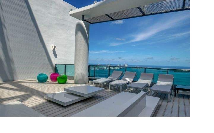 Brickell Bay Drive, Miami - Roof terrace