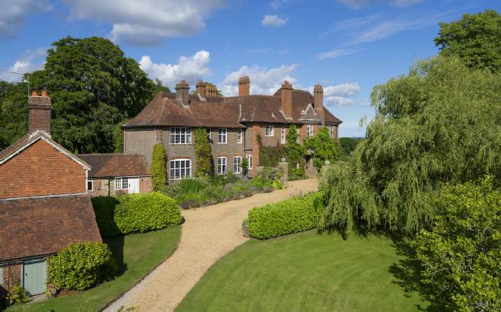 Buckles, Burwash Common, Etchingham, East Sussex, TN19 7NA