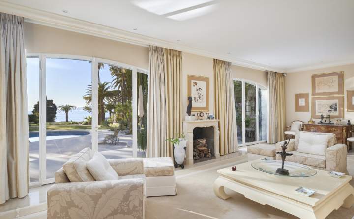 Cap d'Antibes villa for sale, Savills French Riviera