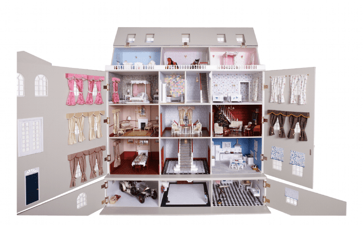 Chelsea Doll House