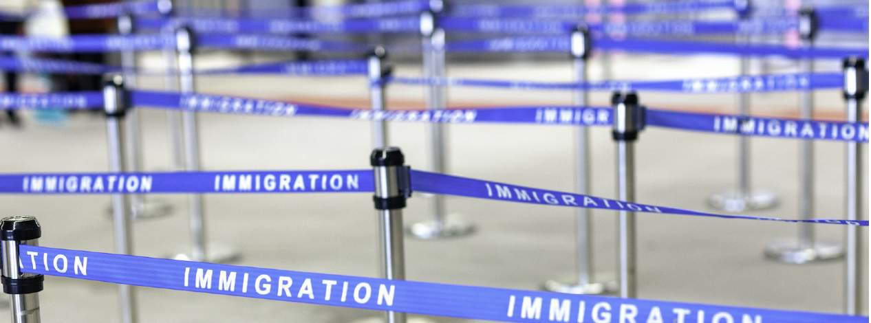 Customs queue for immigration