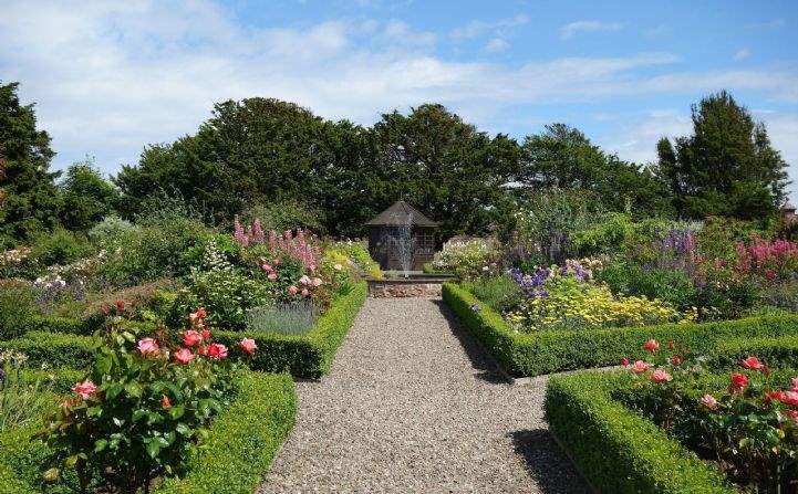 Ethie Castle, Angus - Garden  