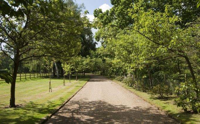 Frensham Manor, Frensham, Farnham, Surrey