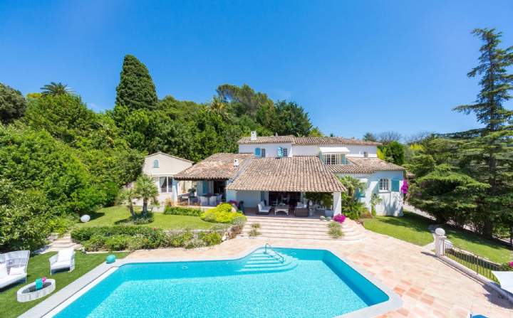 Savills French Riviera Villa for sale Mougins