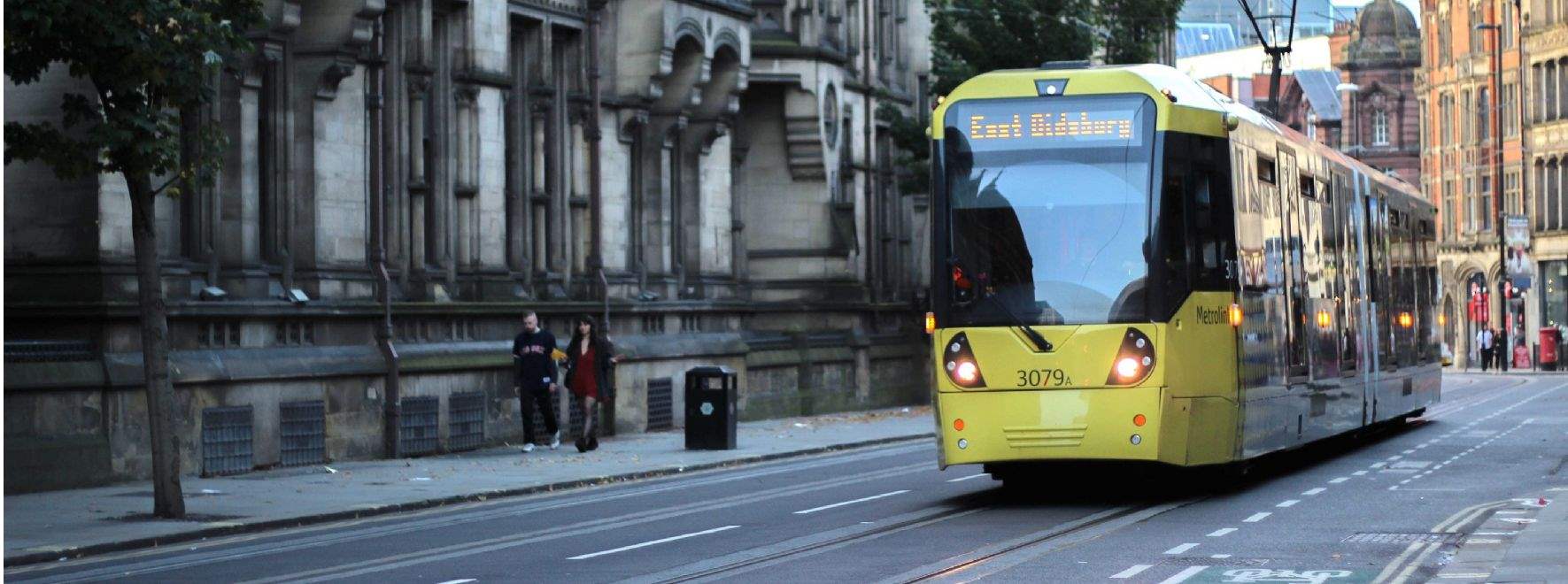 Manchester metro by Hala Alghanim/Unsplash