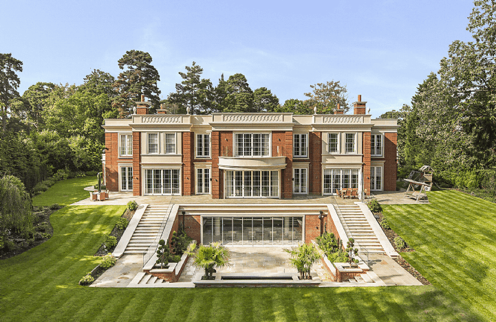 6 of the Best: Highwood House, St Georges, Surrey