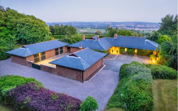 https://search.savills.com/ie/en/property-detail/gbcorkckk230106