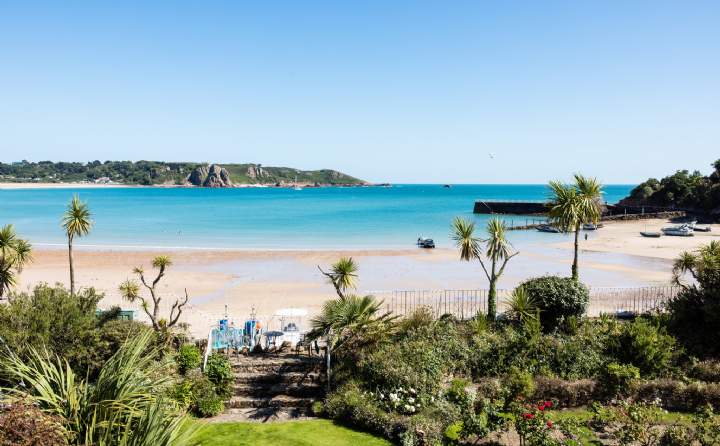 La Rocquaise, La Route de La Baie, St Brelade, Jersey