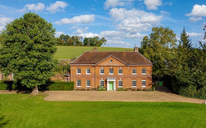 Lynch House, The Lynch, Kensworth, Bedfordshire