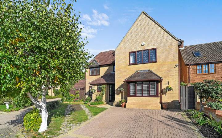 Wraglings, Beldams Lane, Bishop's Stortford, Hertfordshire, CM23 5TB