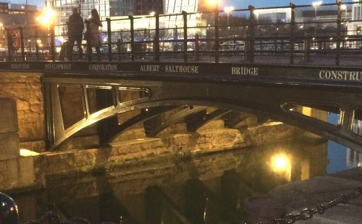 Salthouse Bridge, Albert Dock, Liverpool Salthouse Bridge, Albert Dock, Liverpool