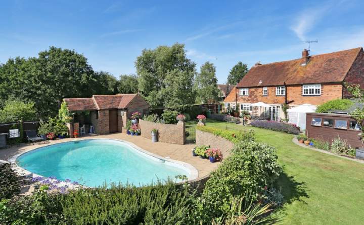 Tan Cottage, Dairy Lane, Marden, Tonbridge, Kent