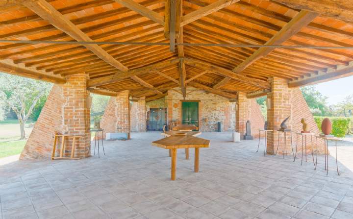 La Fornace &amp; Sculpture Park, Castelnuovo Berardenga, Siena, Tuscany