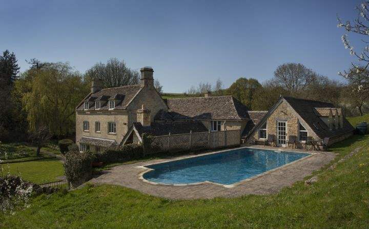 Wychwood Lodge, Swinbrook, Burford, Oxfordshire